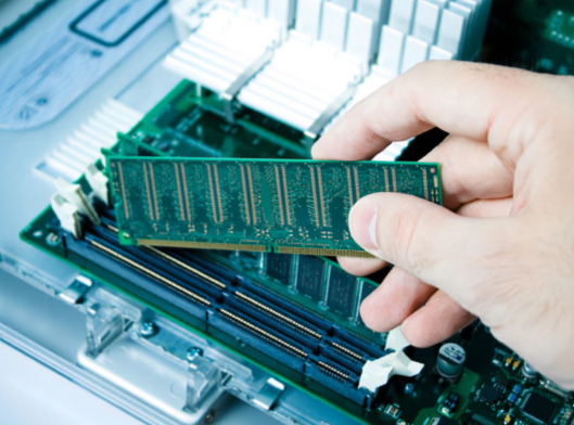 Installing RAM